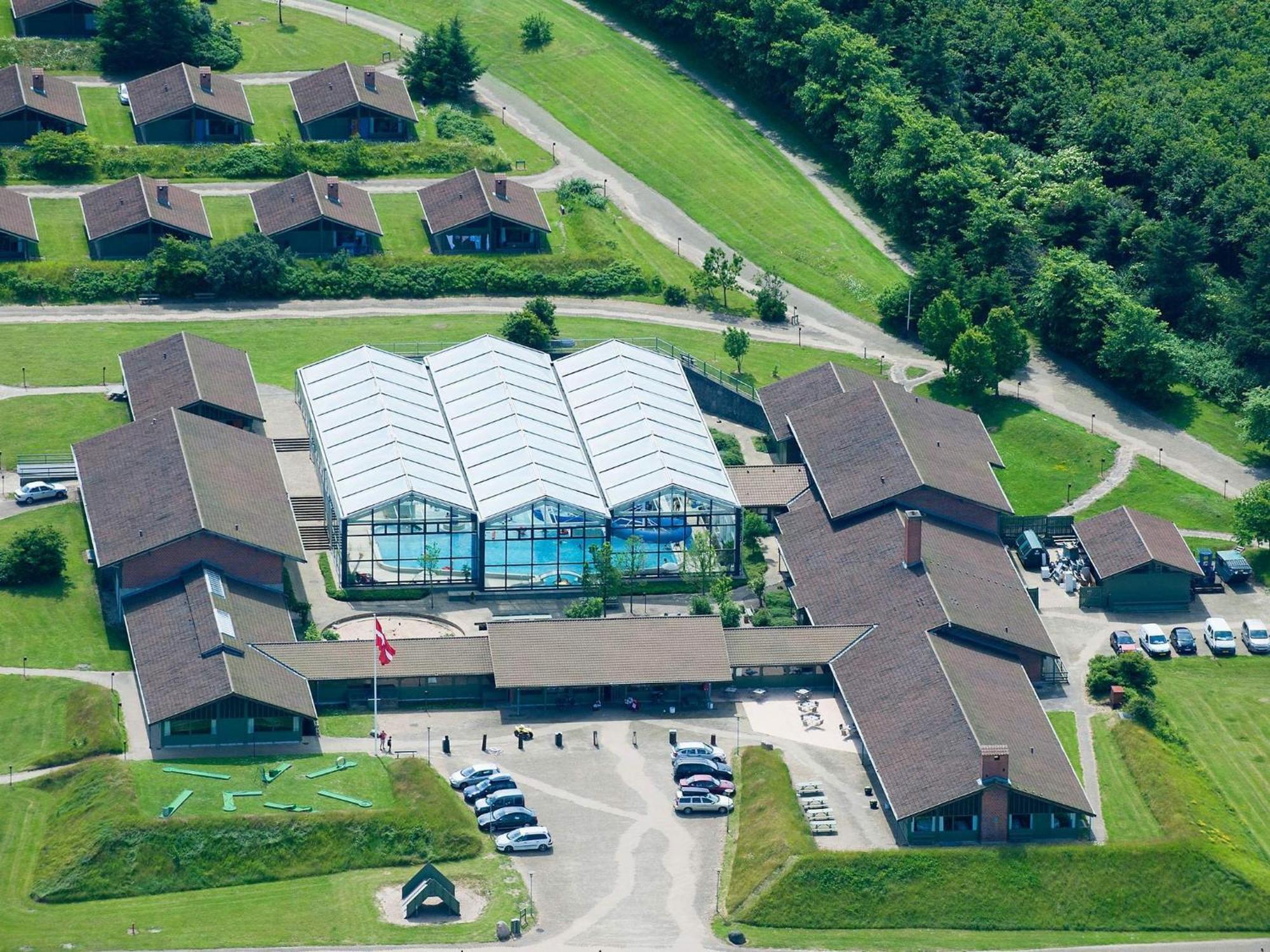 6 Person Holiday Home On A Holiday Park In 吉利勒杰 外观 照片