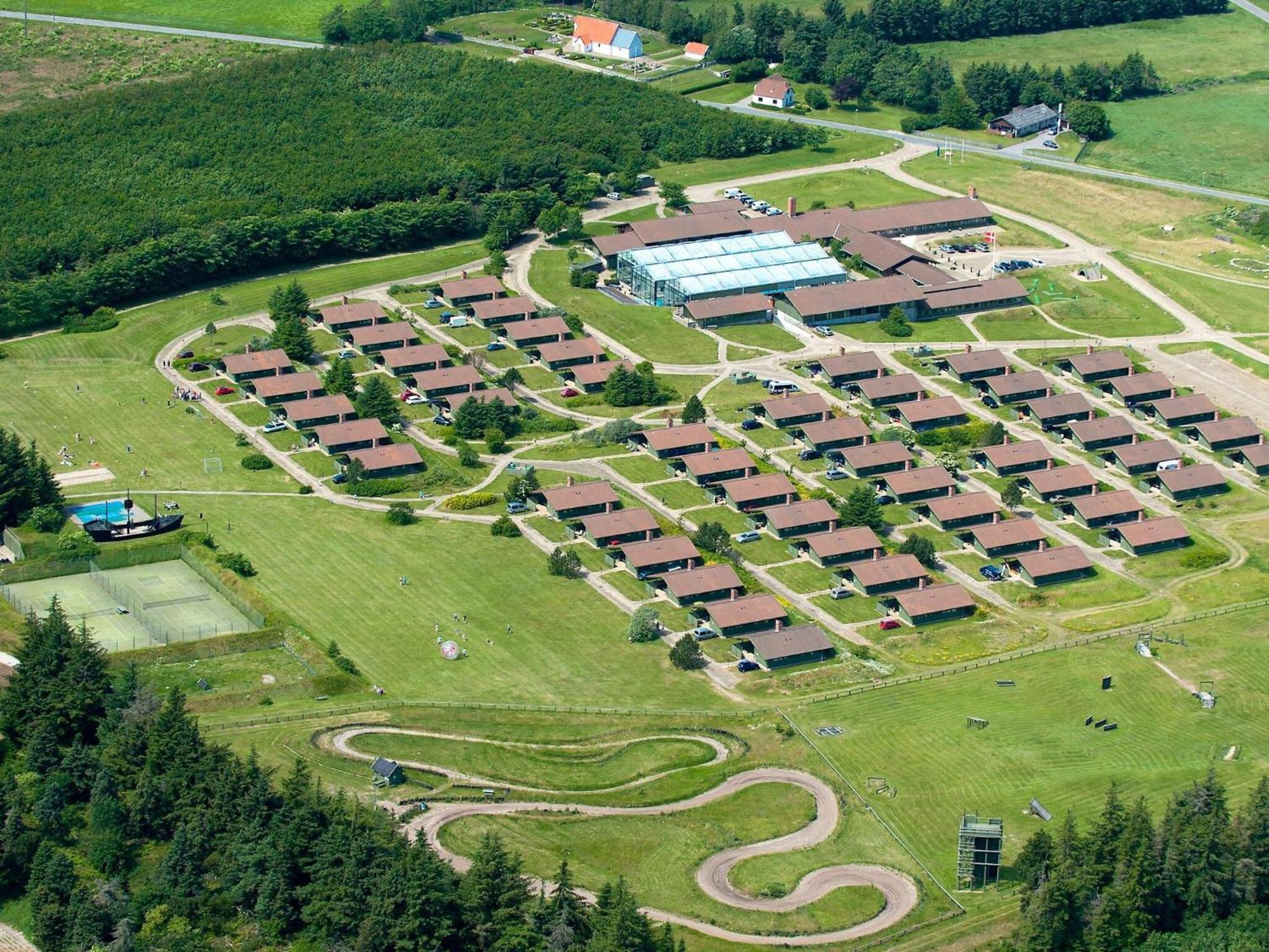 6 Person Holiday Home On A Holiday Park In 吉利勒杰 外观 照片